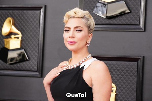 Lady Gaga escuchando 'Bloody Mary' en la radio es lo que necesitas ver hoy